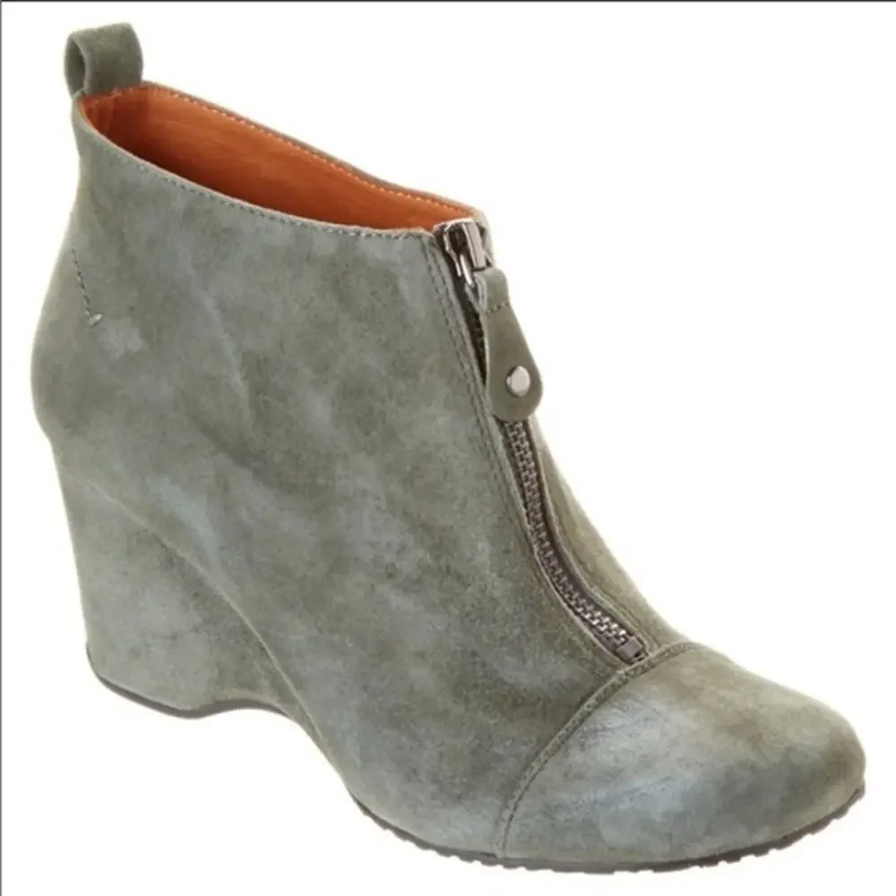 Gentle Souls ‘Ridgual’ Wedge Suede Ankle Boot